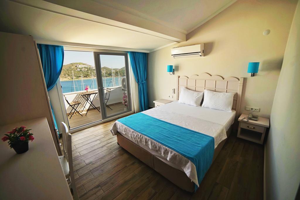 Bora Hotel Датча Стая снимка