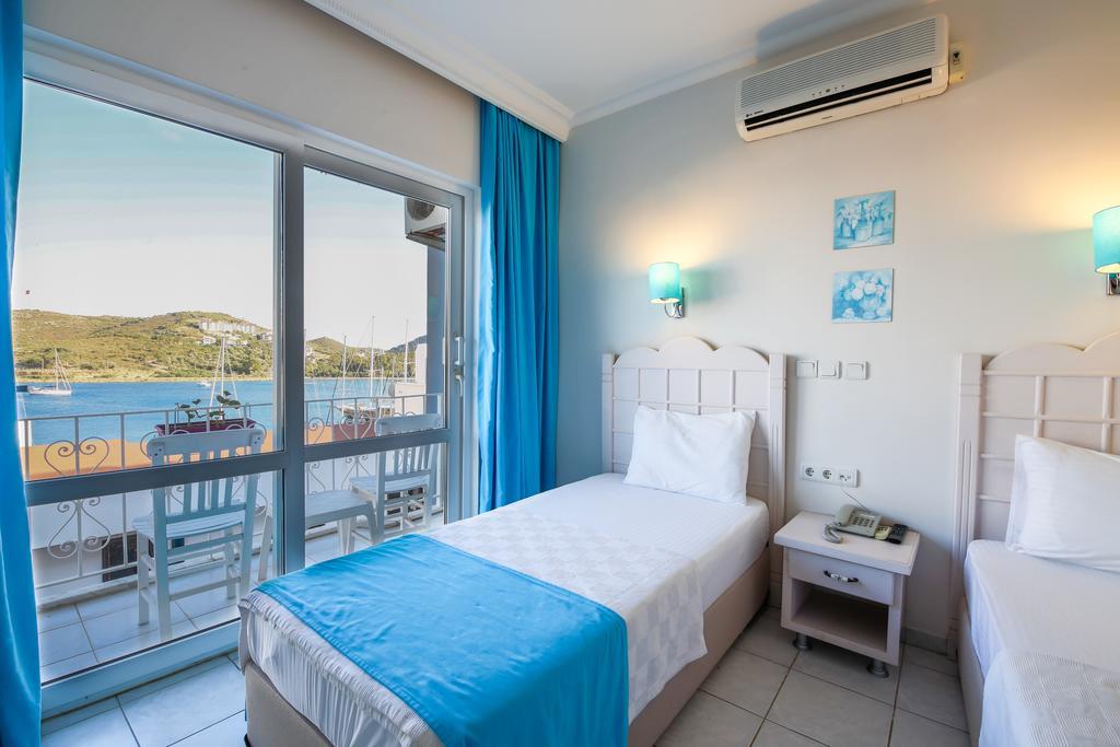 Bora Hotel Датча Екстериор снимка